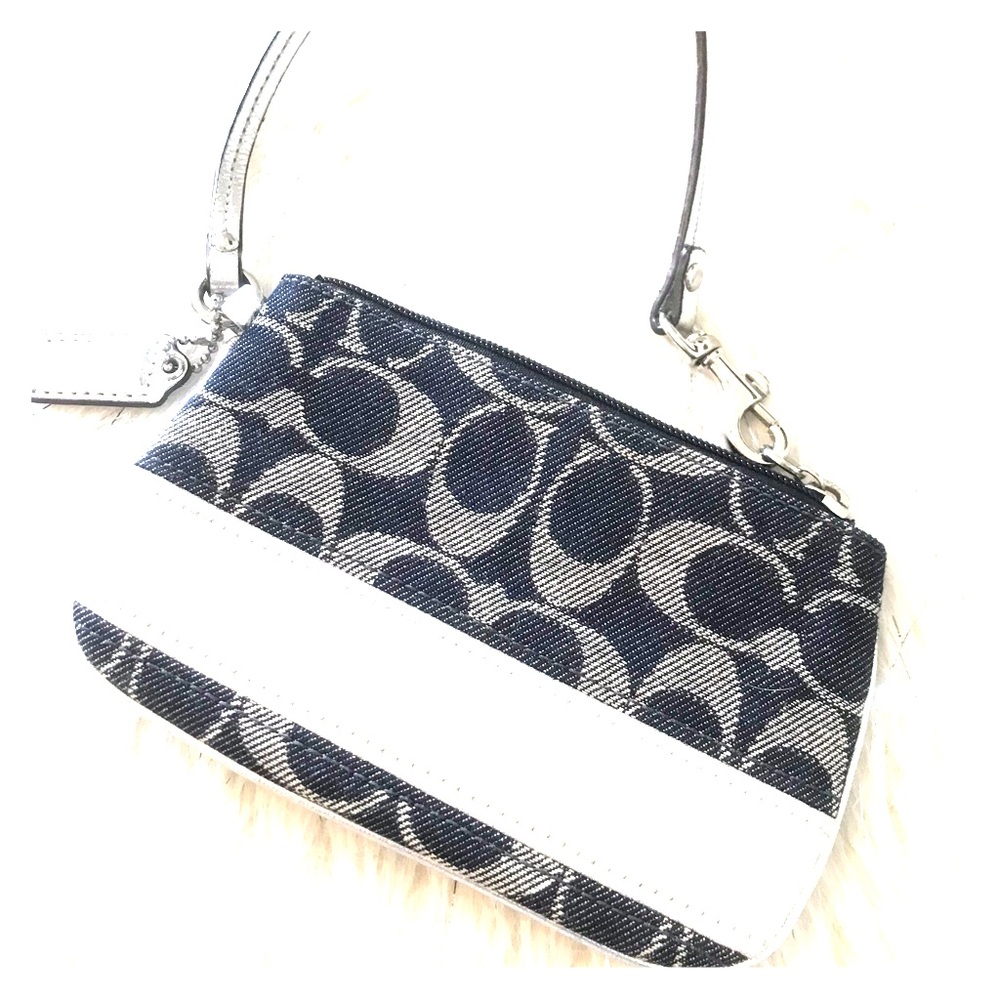 Jean Style Coach Wristlet
